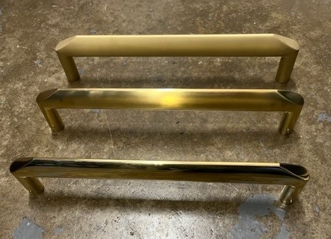 1573 Brass finishes