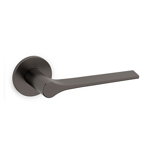 Lama L M106B Lever Handle on Low Rose Lama L M106B Lever Handle on Low Rose