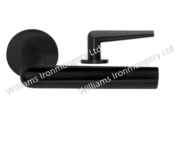 Formani Door level handle in black