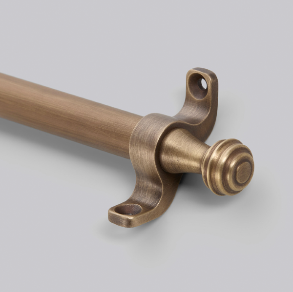 6331 Reeded Stair Rod