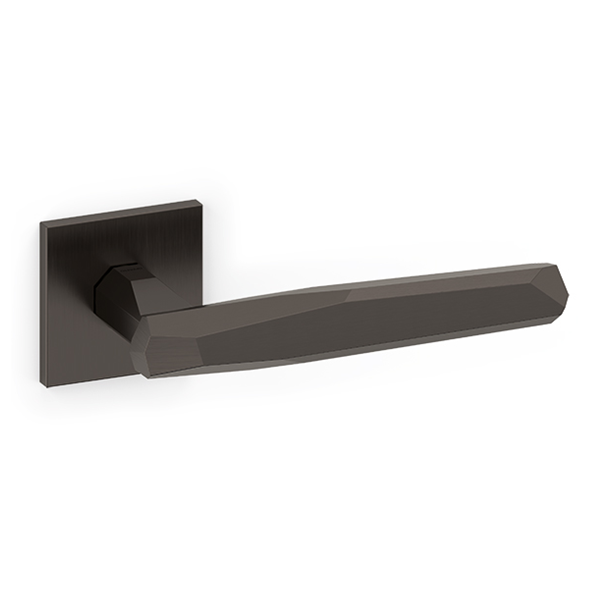 ROCK M285B Lever Handle on Low Rose